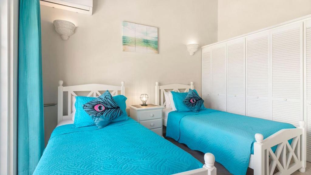 Nanpa, Luxury Family Three Bed Villa, St James West Coast, Private Pool Saint James Luaran gambar